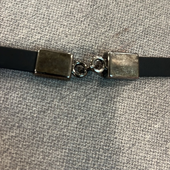 MaxMara skinny belt size 48 - Picture 3 of 7